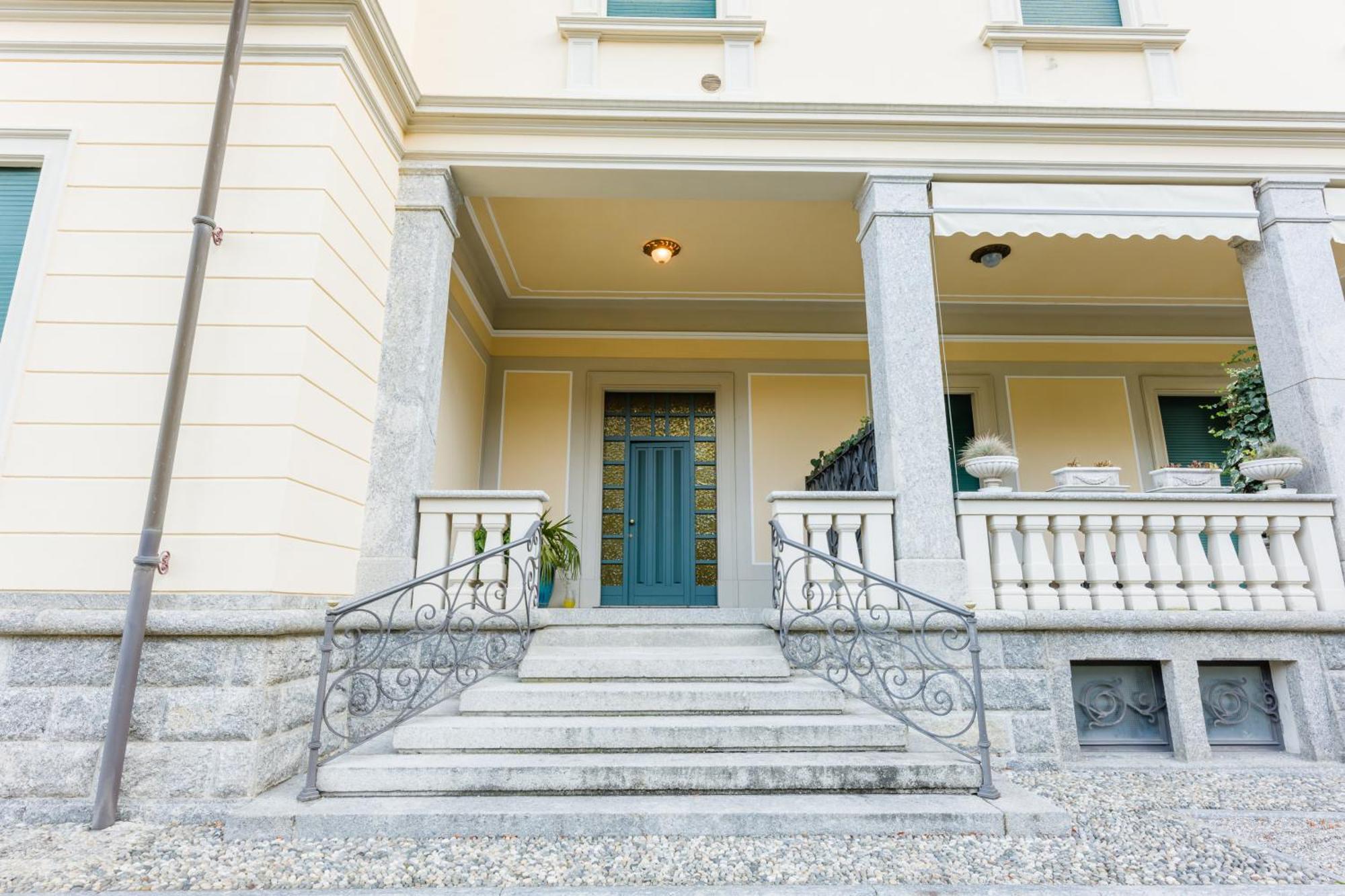 Regal Villa With Como Lake View And Free Parking Bellagio Esterno foto