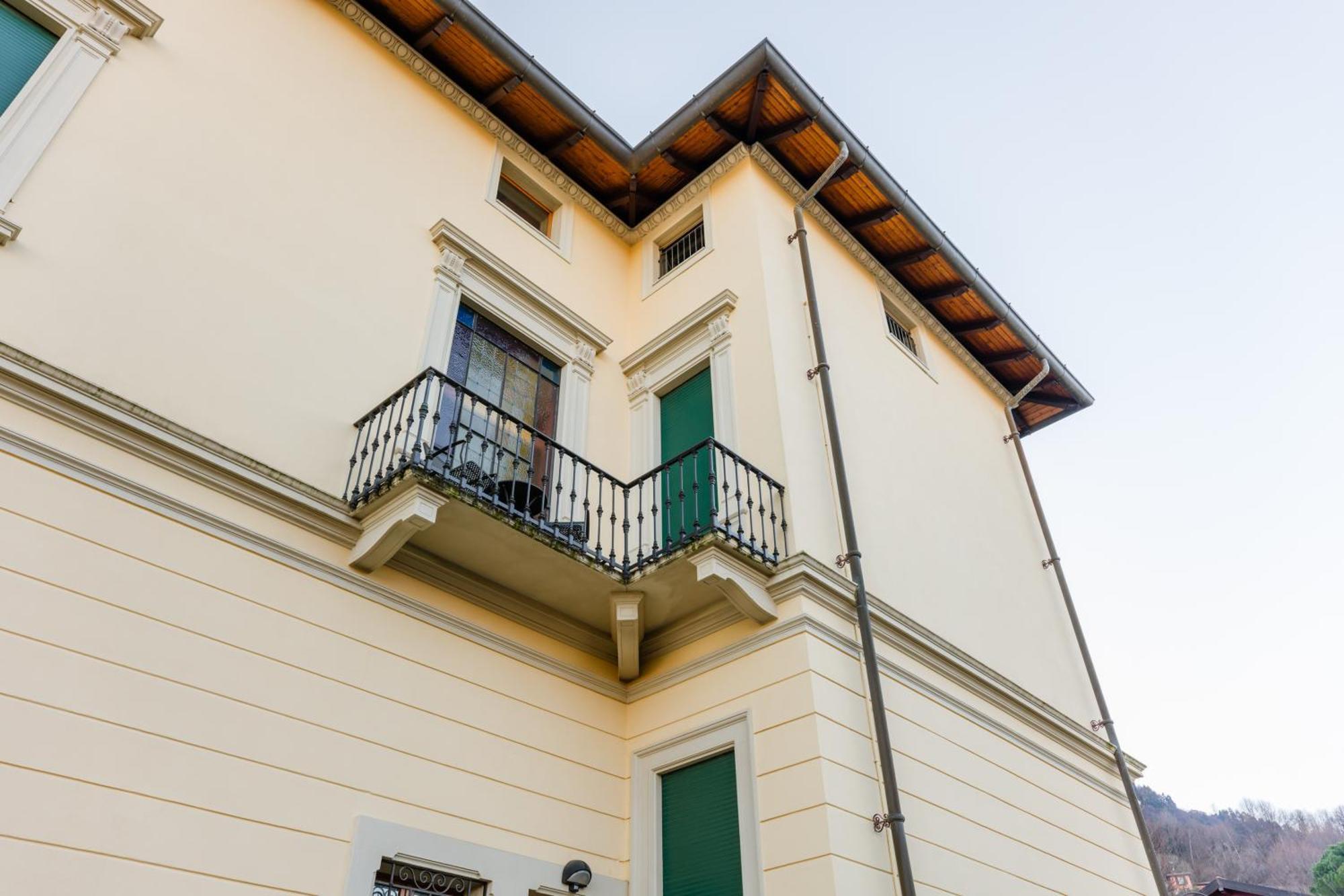 Regal Villa With Como Lake View And Free Parking Bellagio Esterno foto