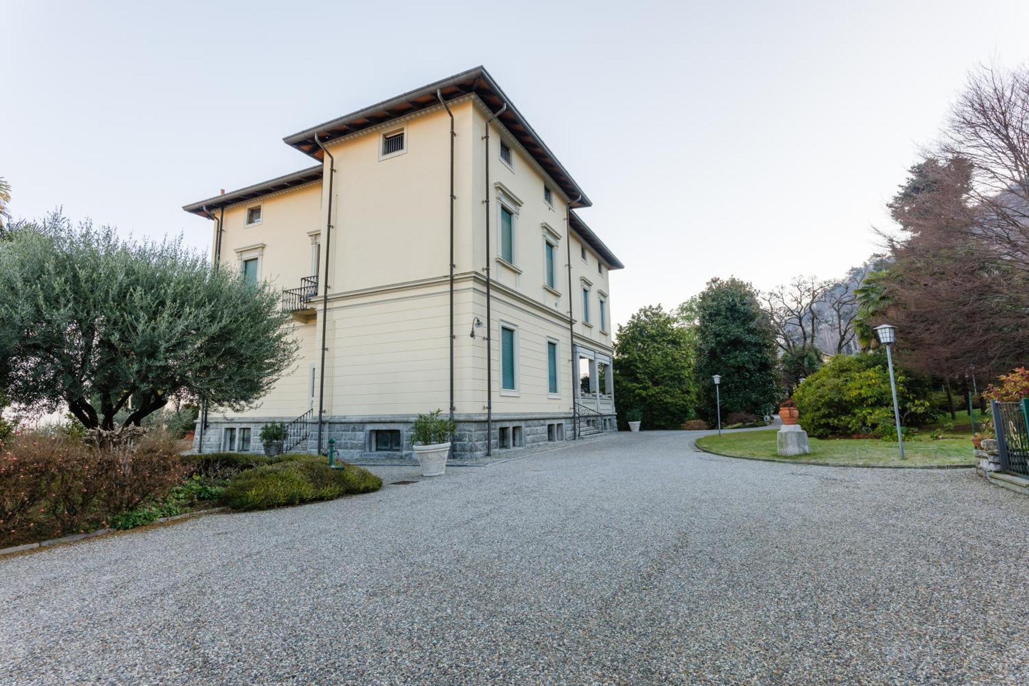 Regal Villa With Como Lake View And Free Parking Bellagio Esterno foto