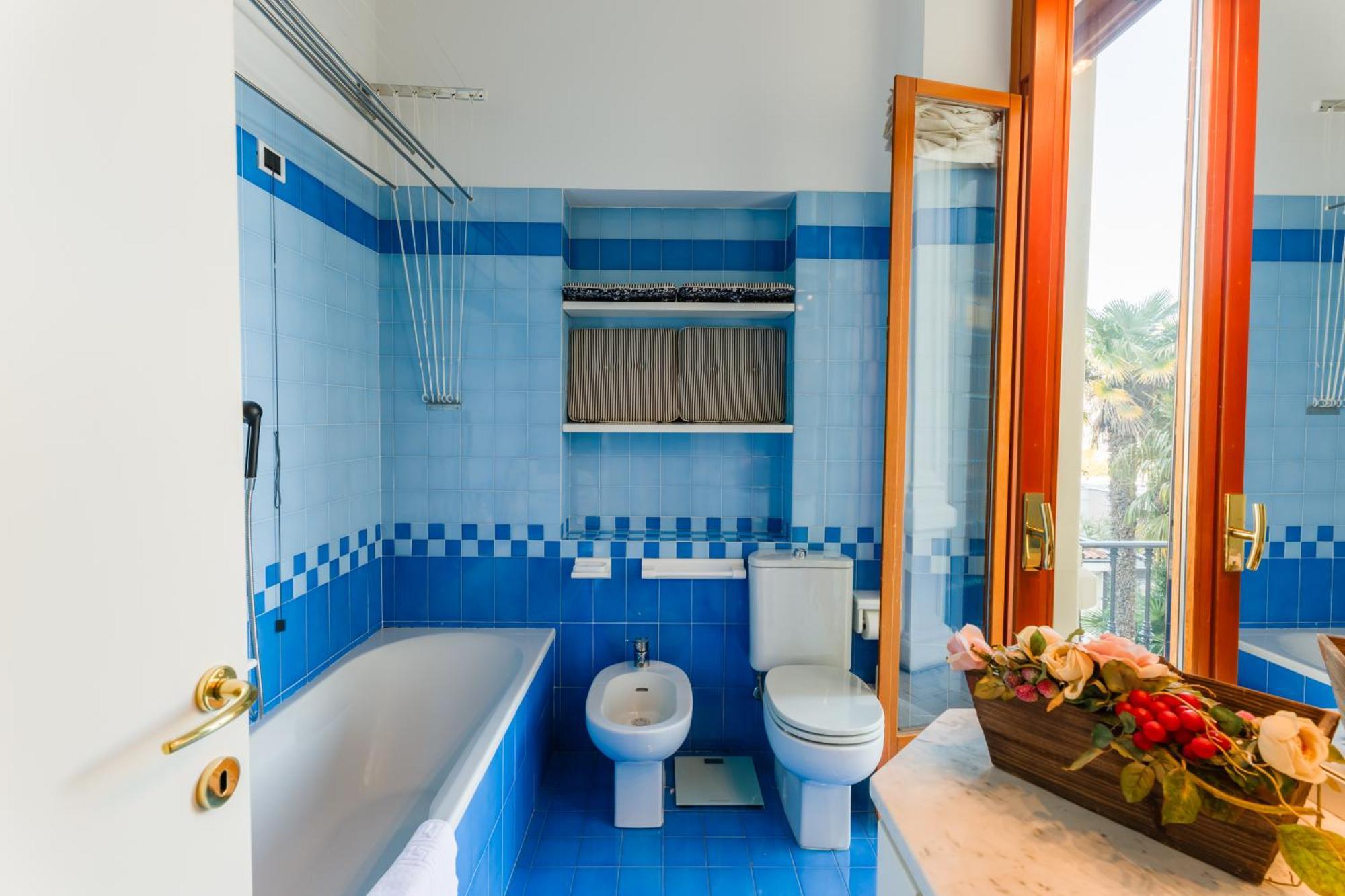 Regal Villa With Como Lake View And Free Parking Bellagio Esterno foto